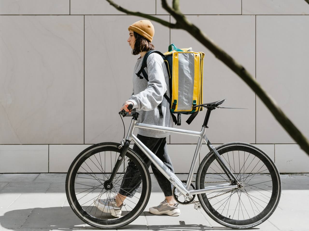 Here’s What You Need To Know About Singapore’s Food Delivery Robots